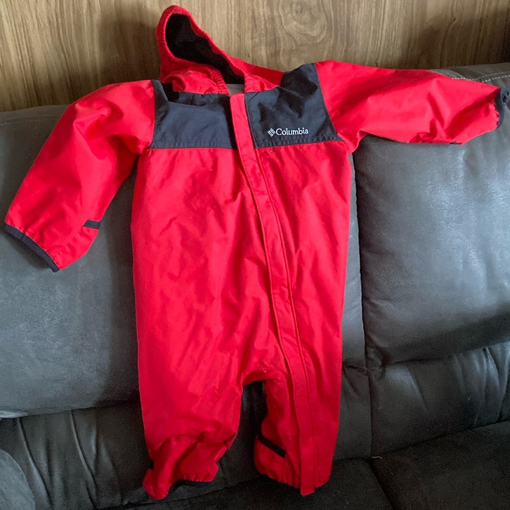 Columbia gender neutral snowsuit kids 6 months old size